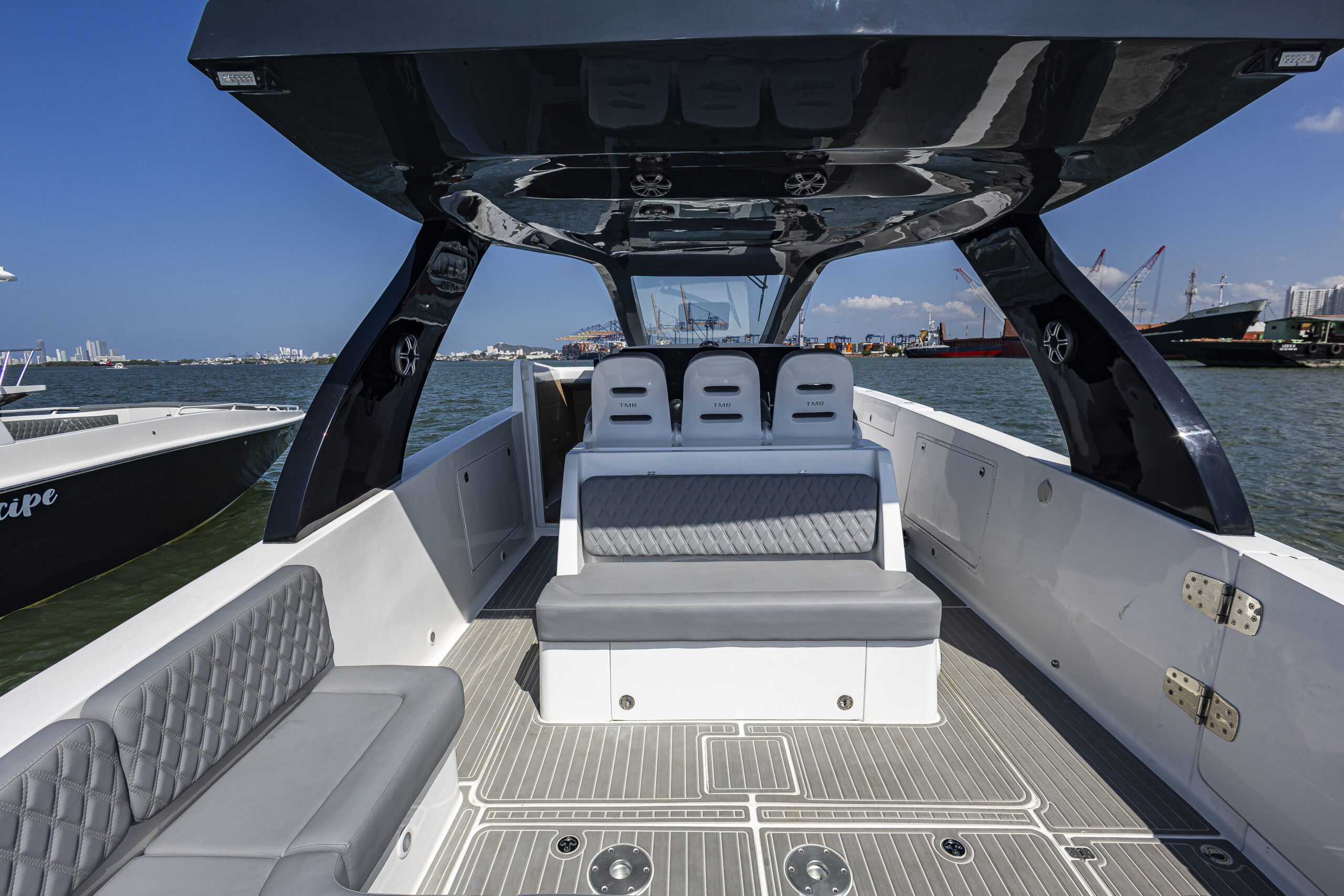 todomar 43 KHAI fracciones LIVO